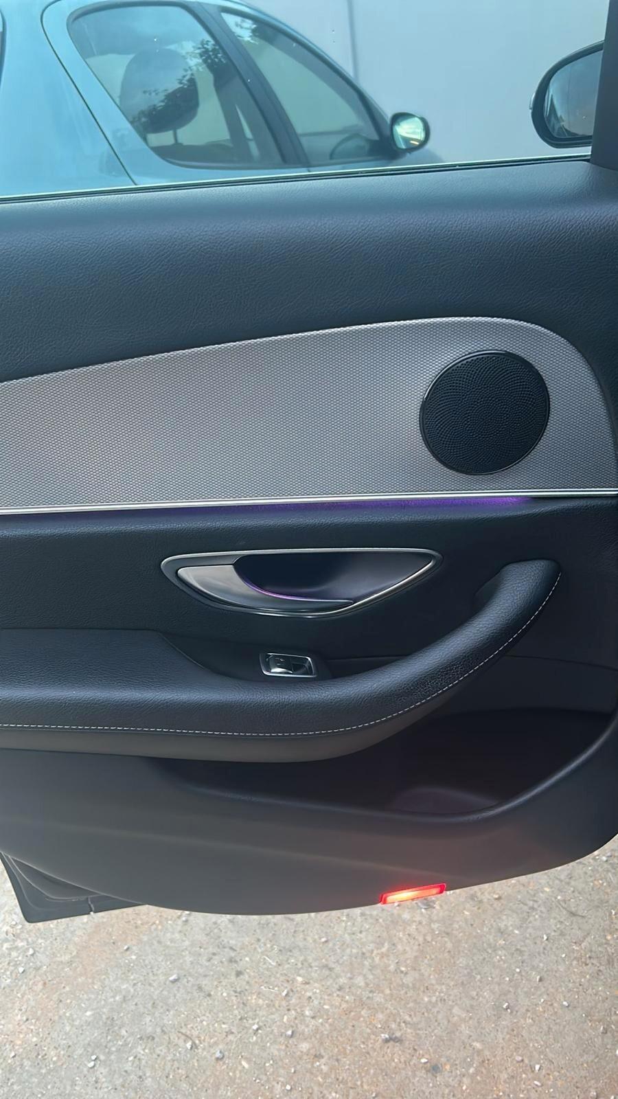 Mercedes-benz E 220 200 BlueTEC Premium