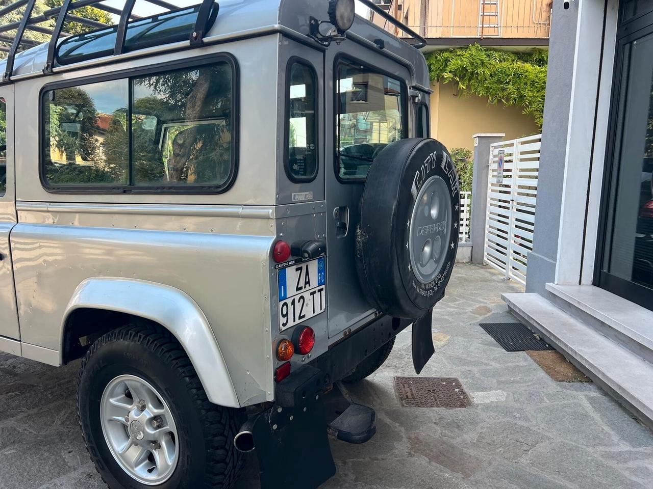 LAND ROVER DEFENDER 90 2.5 Td5 SW SE 6 posti