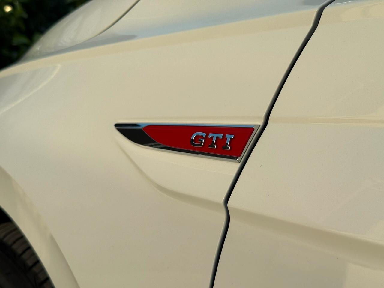 Volkswagen Polo GTI 2.0 TSI DSG MODELLO 2023 207CV ITALIANA