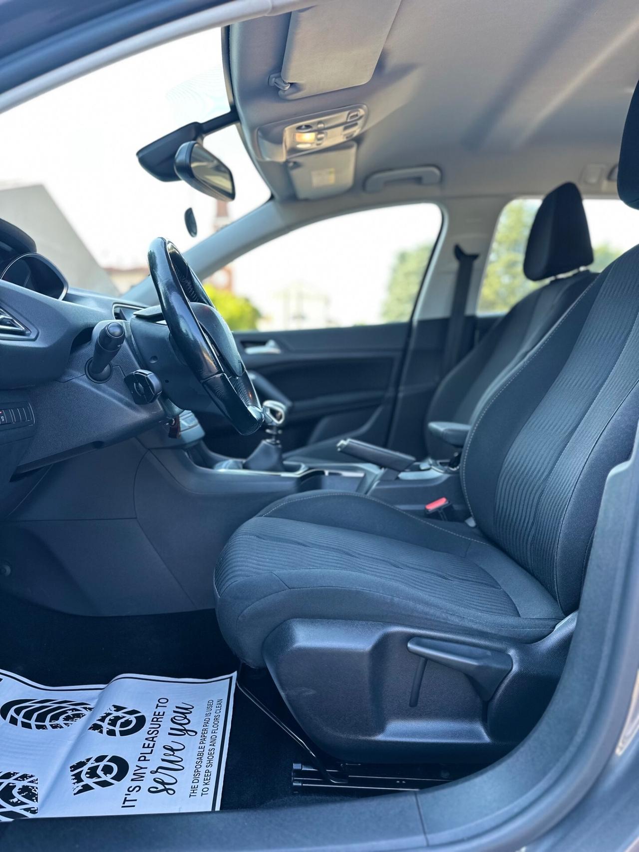 Peugeot 308 BlueHDi 120 S&S SW Business NEOPATENTATI