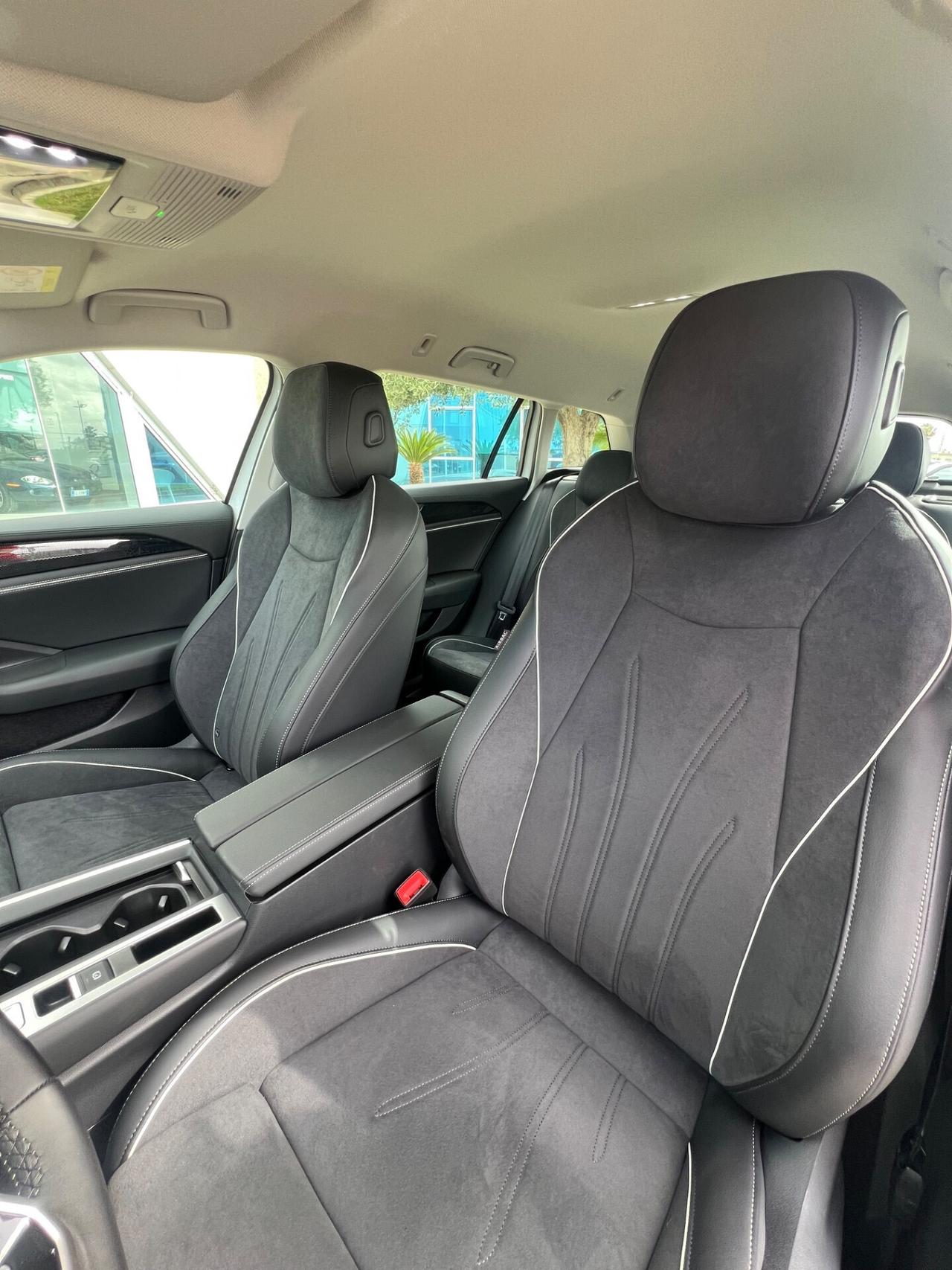Volkswagen Passat 1.5 TSI eHybrid 204 CV DSG Business - SUPER OFFERTA T-STOCK