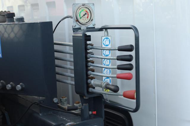 IVECO Daily RENAULT MASTER TC TP RG L3 T35 ICE Cassonato GRU