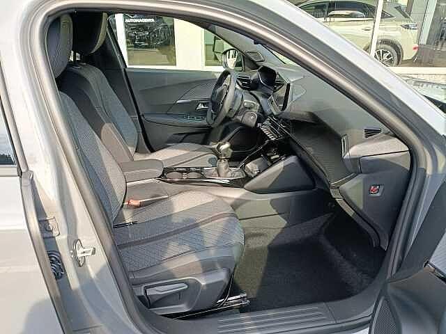 Peugeot 2008 1.2 PureTech 100cv ALLURE KM ZERO