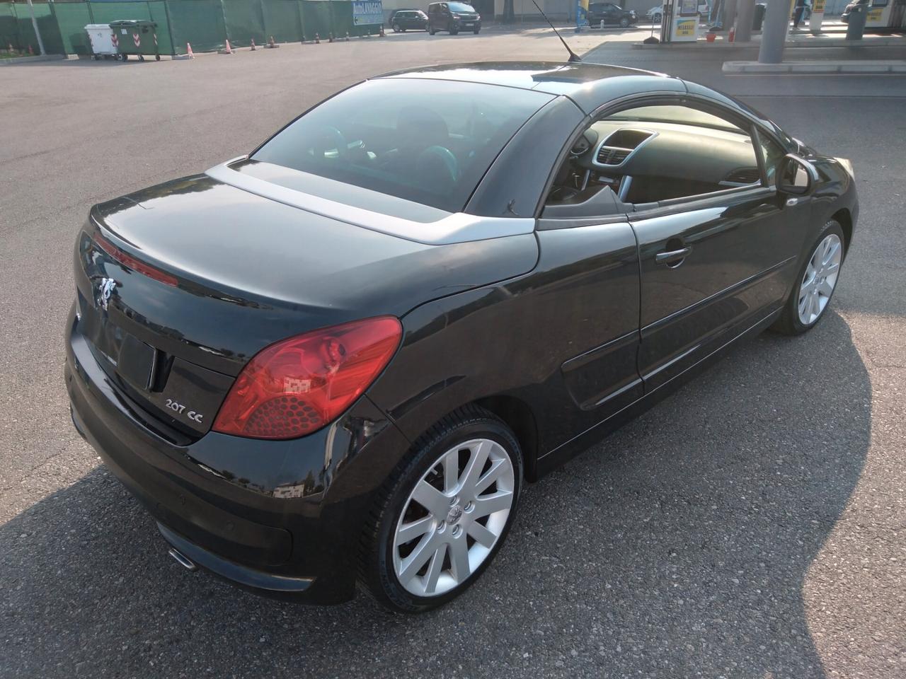 Peugeot 207 1.6 HDi 110CV CC Roland Garros anche per neopatentati
