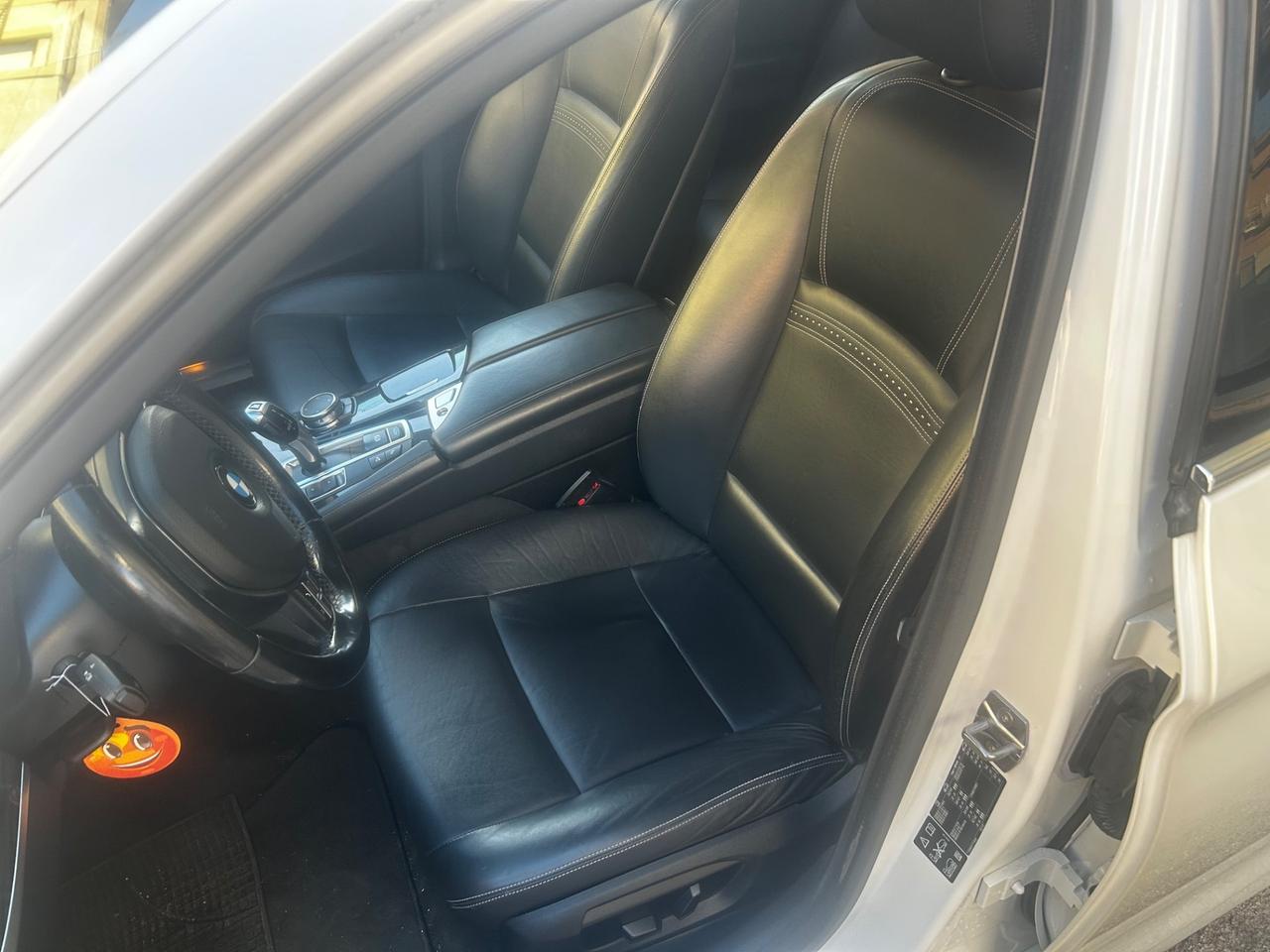Bmw 520 520d xDrive Luxury