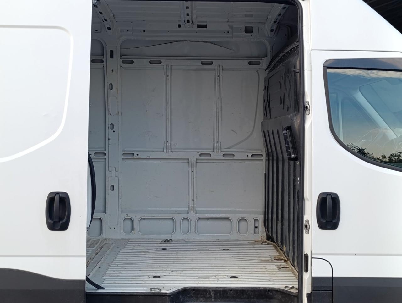 IVECO Daily 35 S12 V H2 3520 E6
