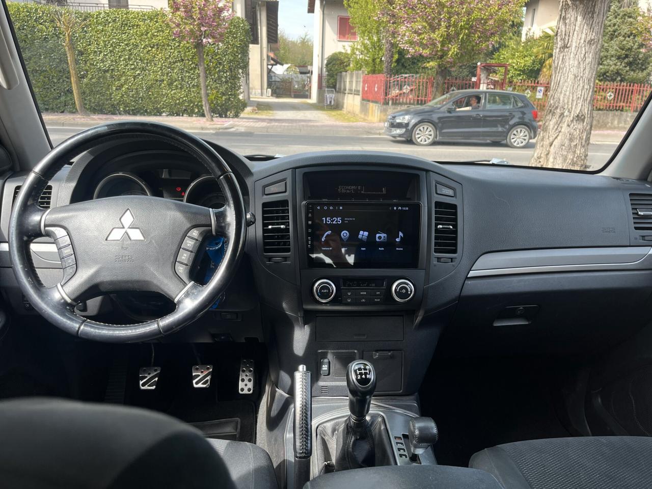 Mitsubishi Pajero 3.2 DI-D 16V 5p. Intense 7p