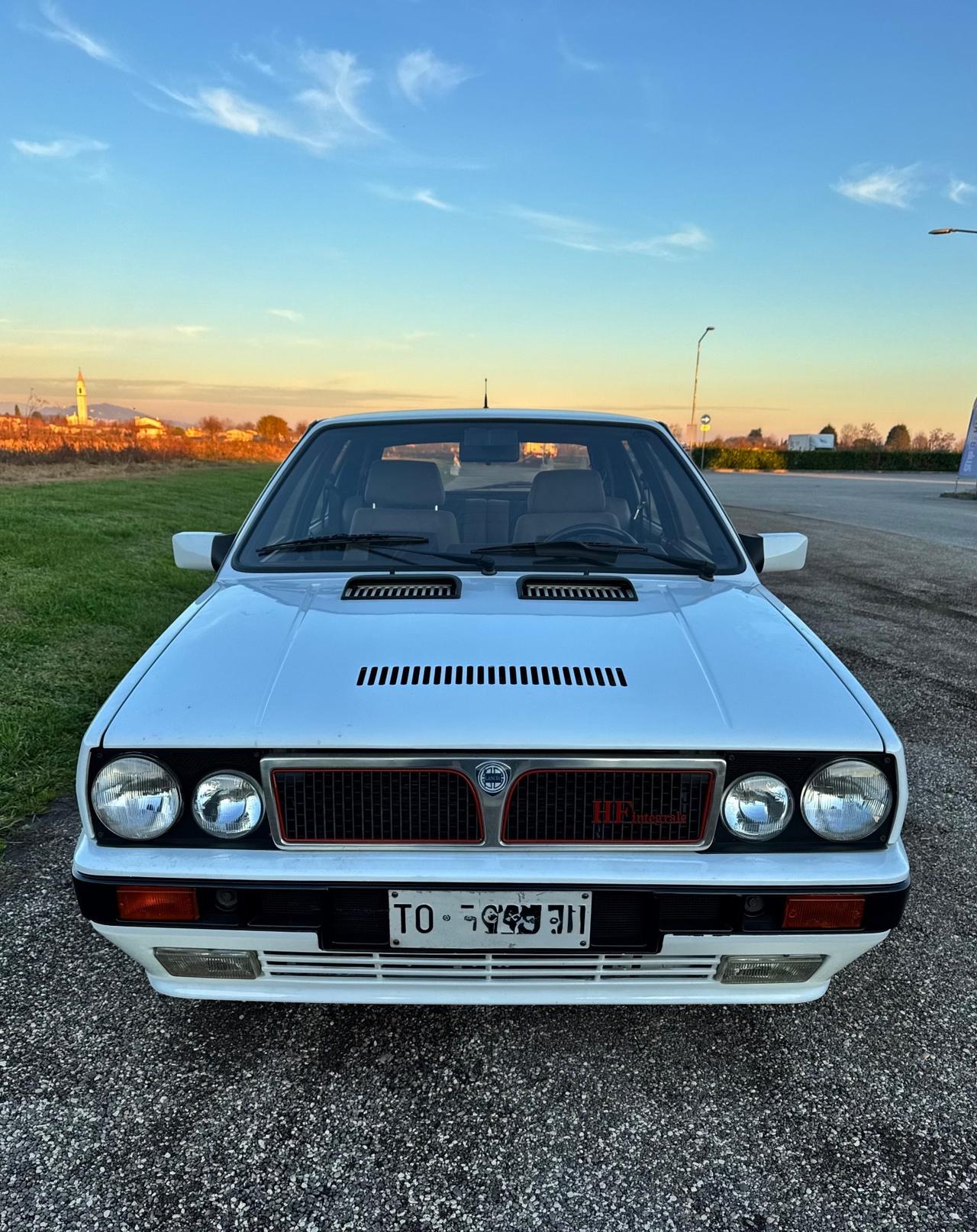 LANCIA DELTA INTEGRALE 8v TURBO HF ORIGINALE