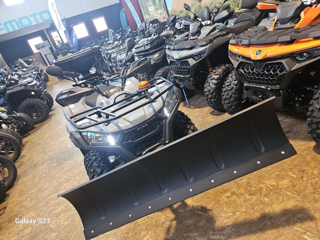 QUAD GOES - 4X4 - ALLESTITO NEVE - AGRICOLO - TARGA GIALLA - PATENTE B