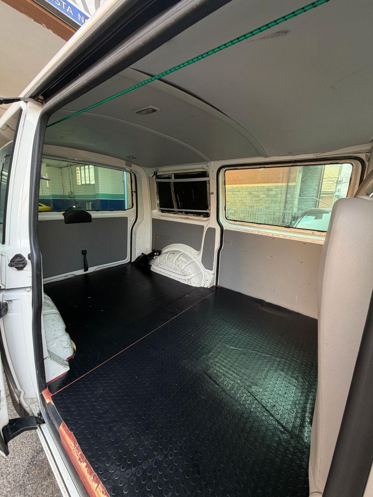 Volkswagen Transporter 2.0 TDI 102CV PC Furgone