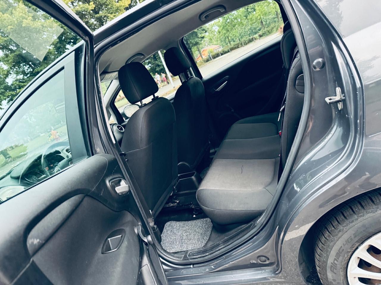 Fiat Punto 1.2 8V 5 porte Lounge