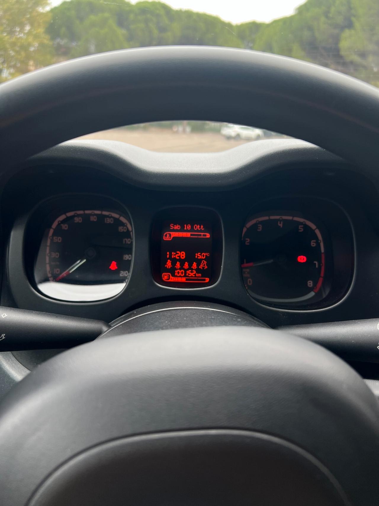 ADATTA PER NEOPATENTATI Fiat Panda 1.2 Lounge