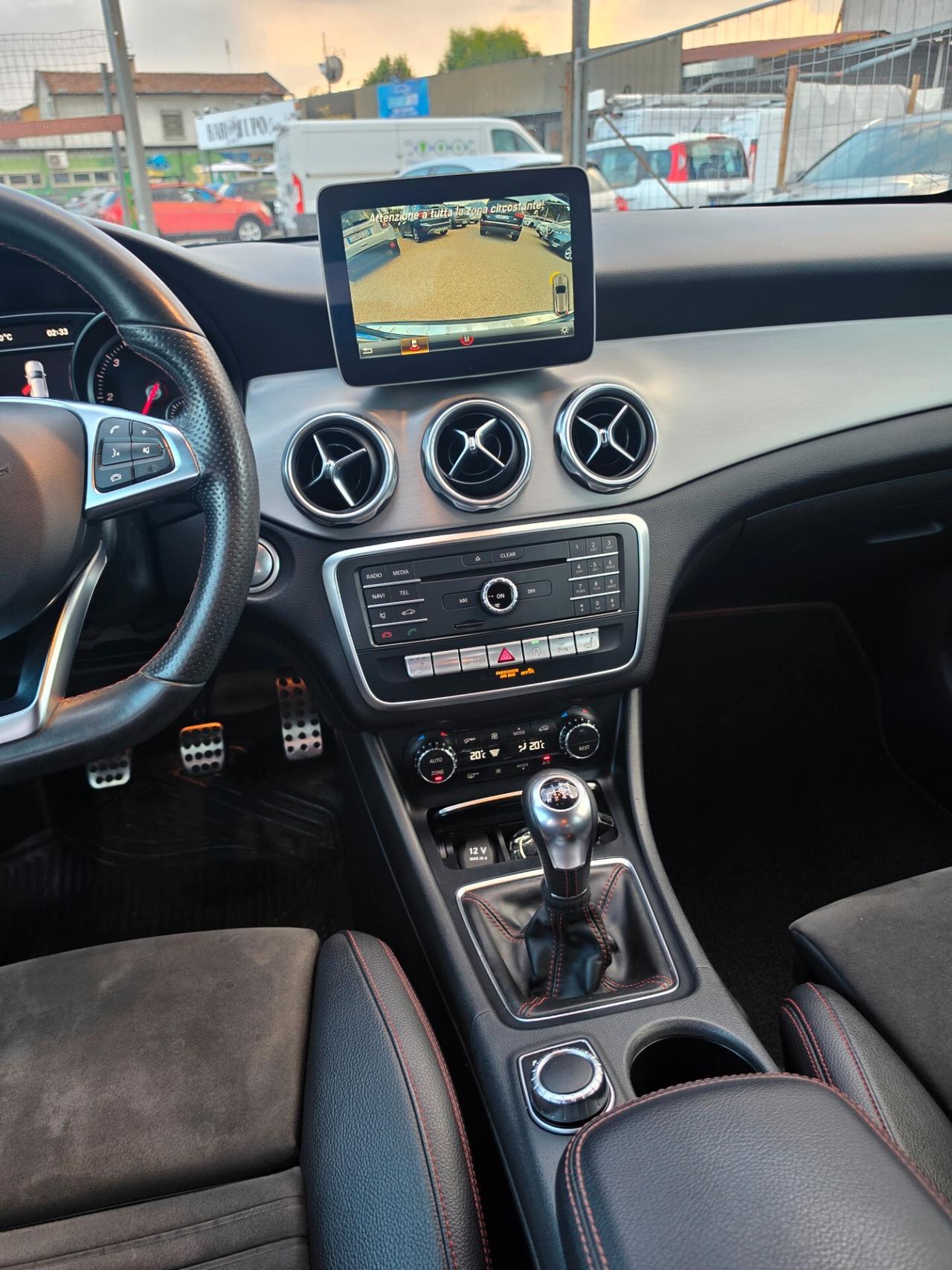 Mercedes-benz GLA 200 d Premium amg manuale