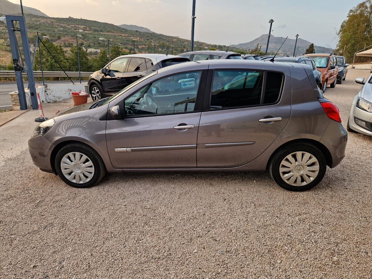 Renault Clio 1.5 dCi 90CV 5 porte Live!