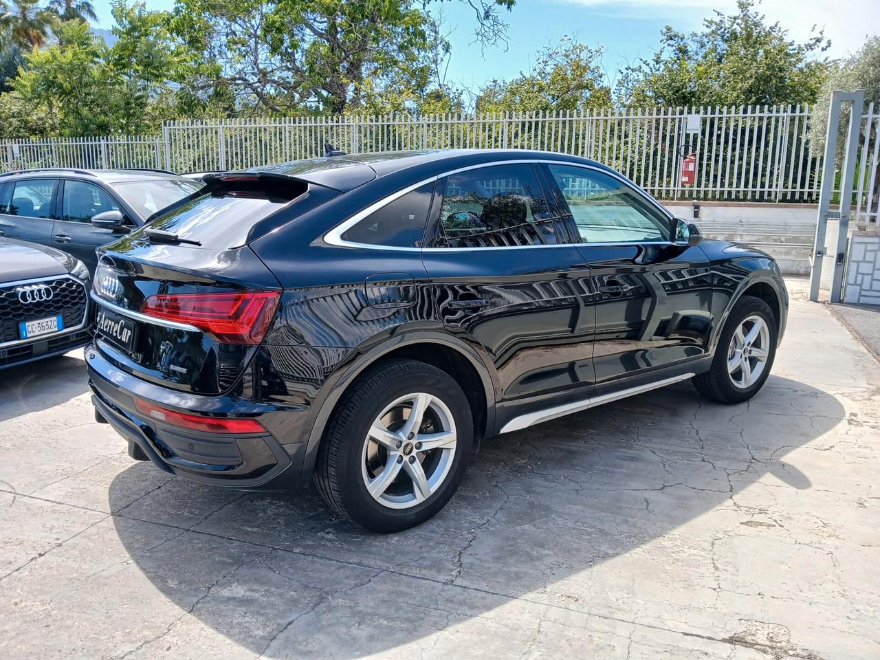 Audi Q5 40 TDI 204 CV quattro S tronic Business Advanced