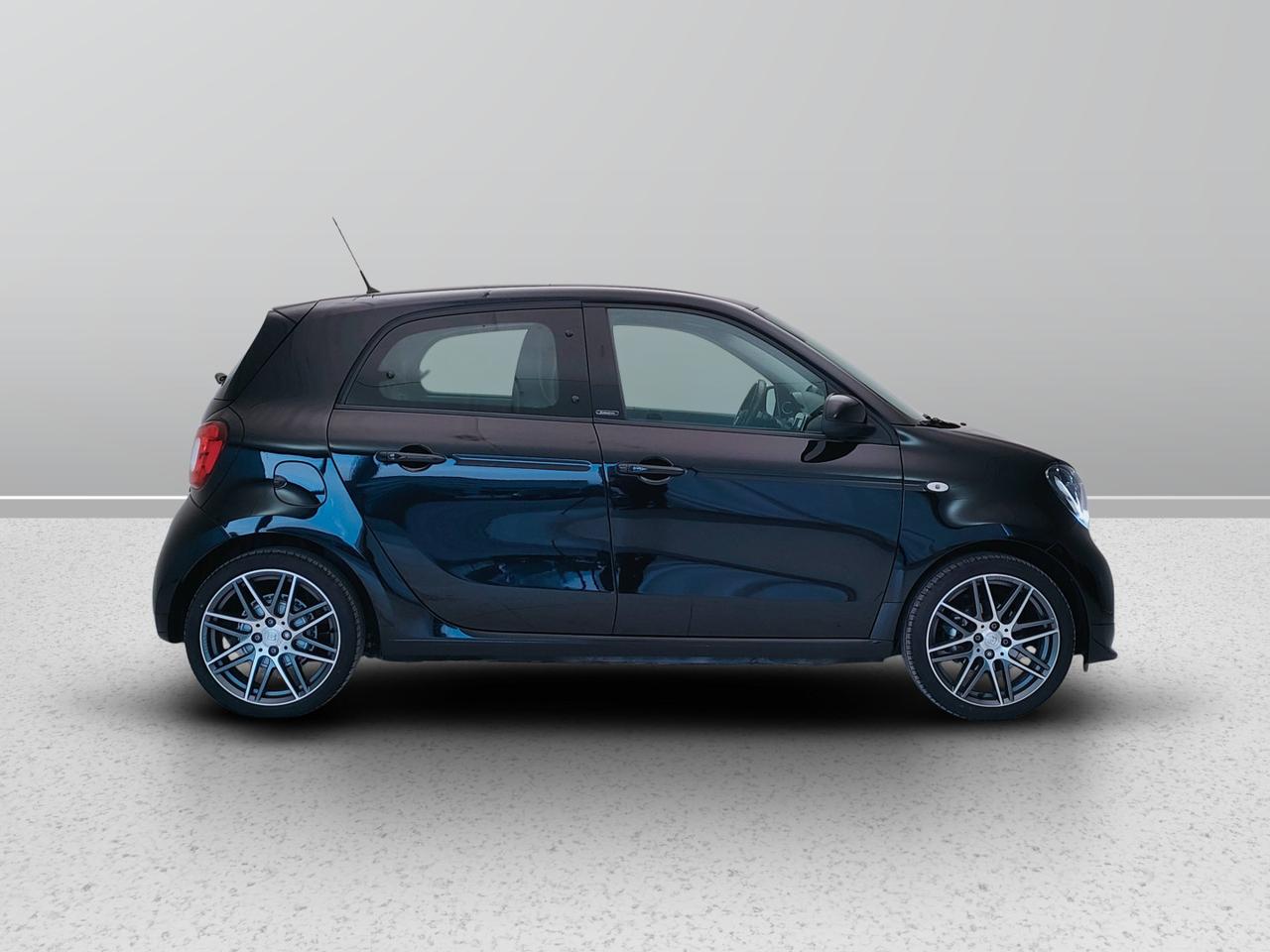 SMART Forfour II 2015 - Forfour 0.9 t Brabus Xclusive 109cv twinamic
