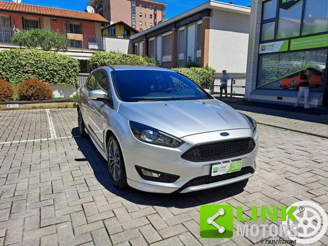 FORD Focus 1.0 EcoBoost 125 CV Start&Stop ST Line GARANZIA