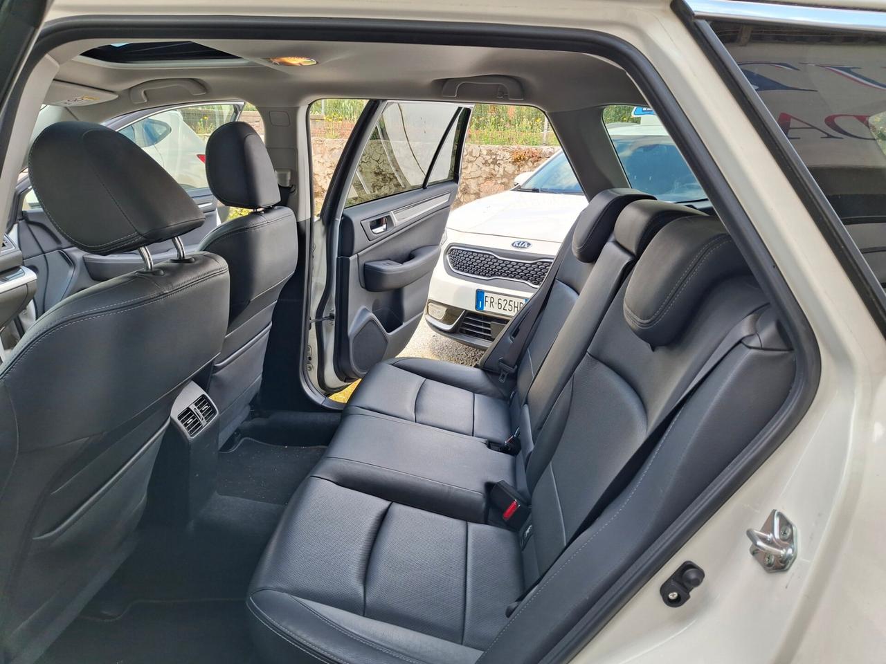 Subaru OUTBACK 2.0d Lineartronic Unlimited