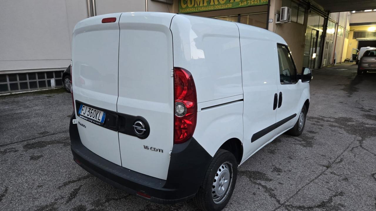 Opel Combo 1.6 CDTi 95CV PC-TN Elective