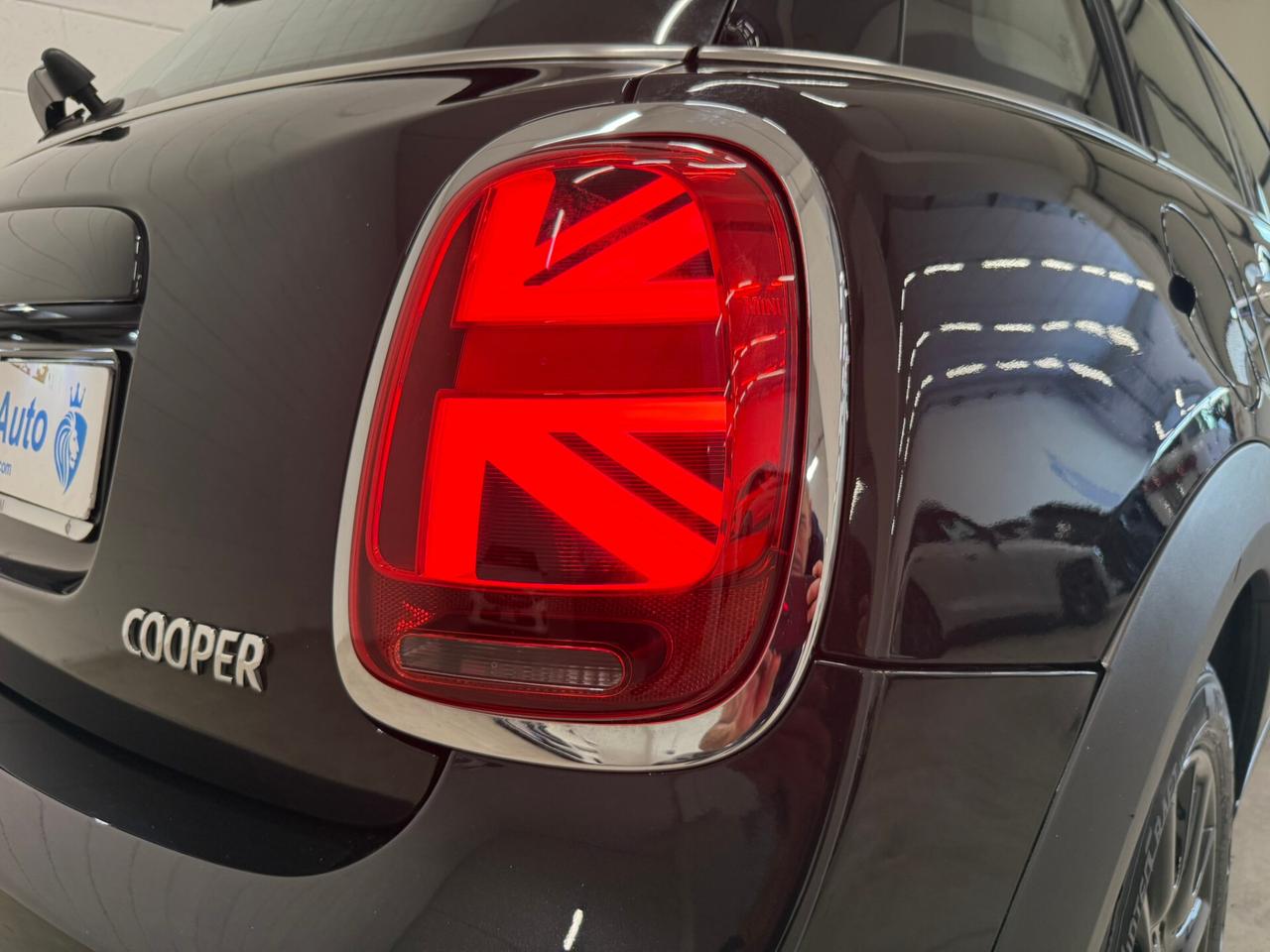 Mini 1.5 Cooper Camden 5 porte NEOPATENTATI