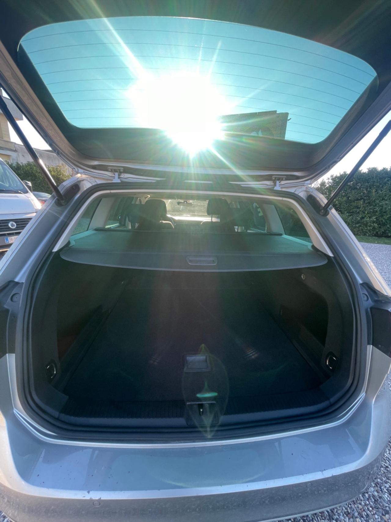 Volkswagen Passat 2.0 TDI Comfortline BlueMotion Technology