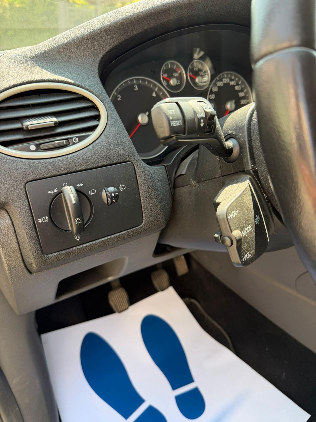 Ford Focus C-Max Focus+ 1.6 TDCi (90CV) Coupé