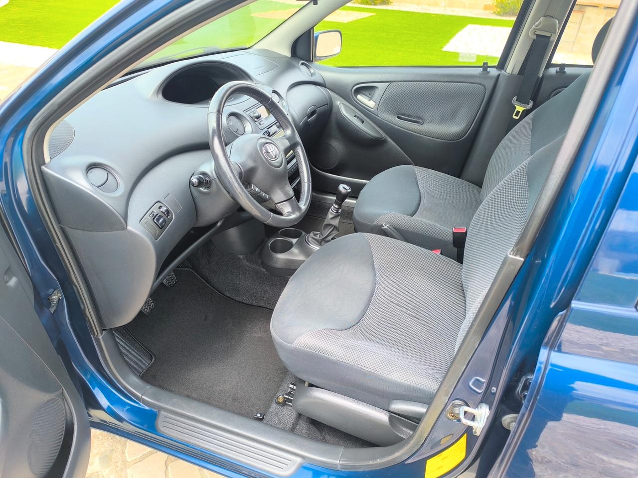 Toyota Yaris 1.0i 5 porte Sol perfetta full optional