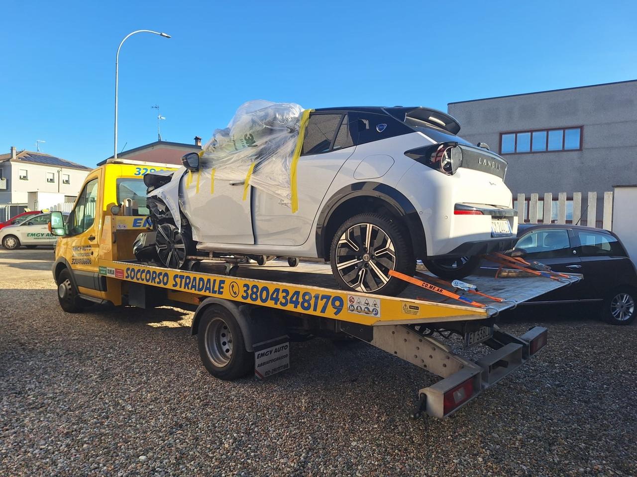 Lancia Ypsilon Hybrid e-DCT