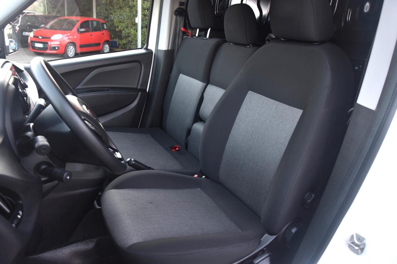 Fiat Doblo 1.6 mtj 105cv Lounge 3 posti