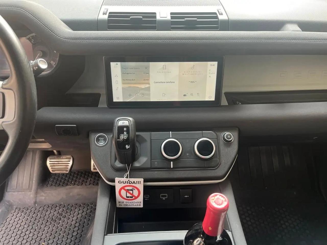 Land Rover Defender 110 3.0D I6 250 CV AWD Auto X-Dynamic HSE