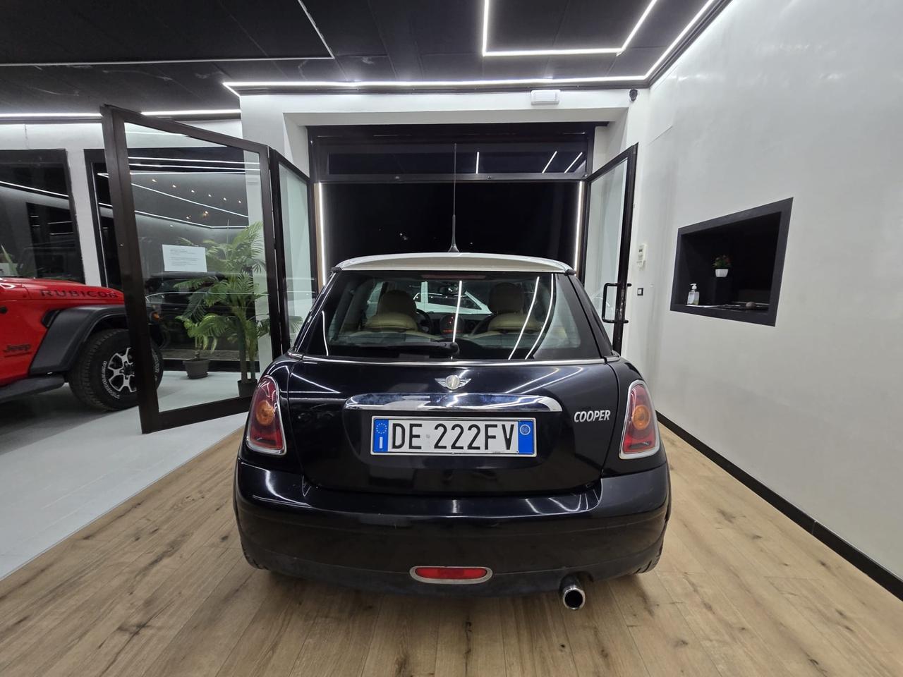 Mini 1.6 16V Cooper Chili