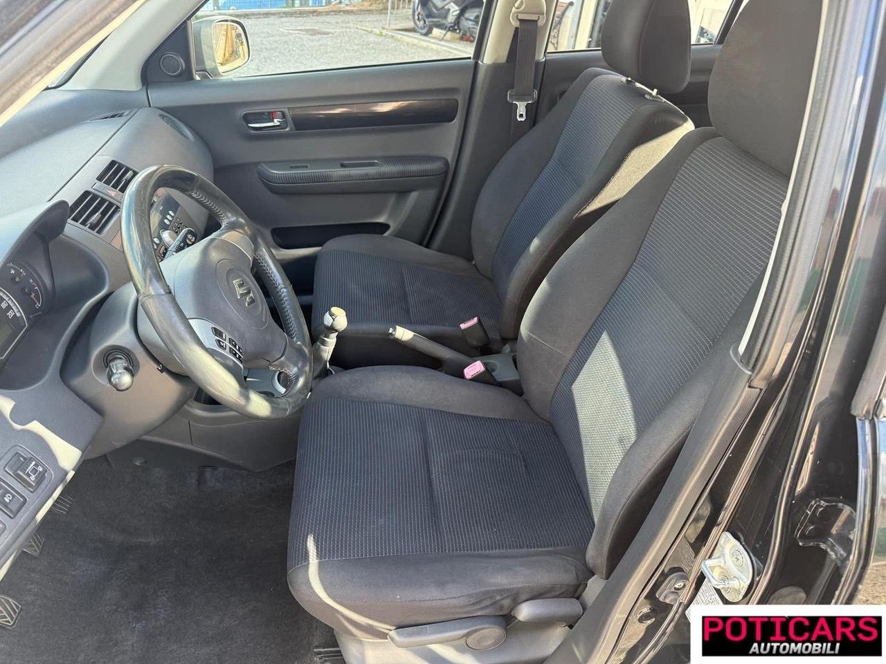 Suzuki Swift 1.3 4x4 BENZINA / GPL
