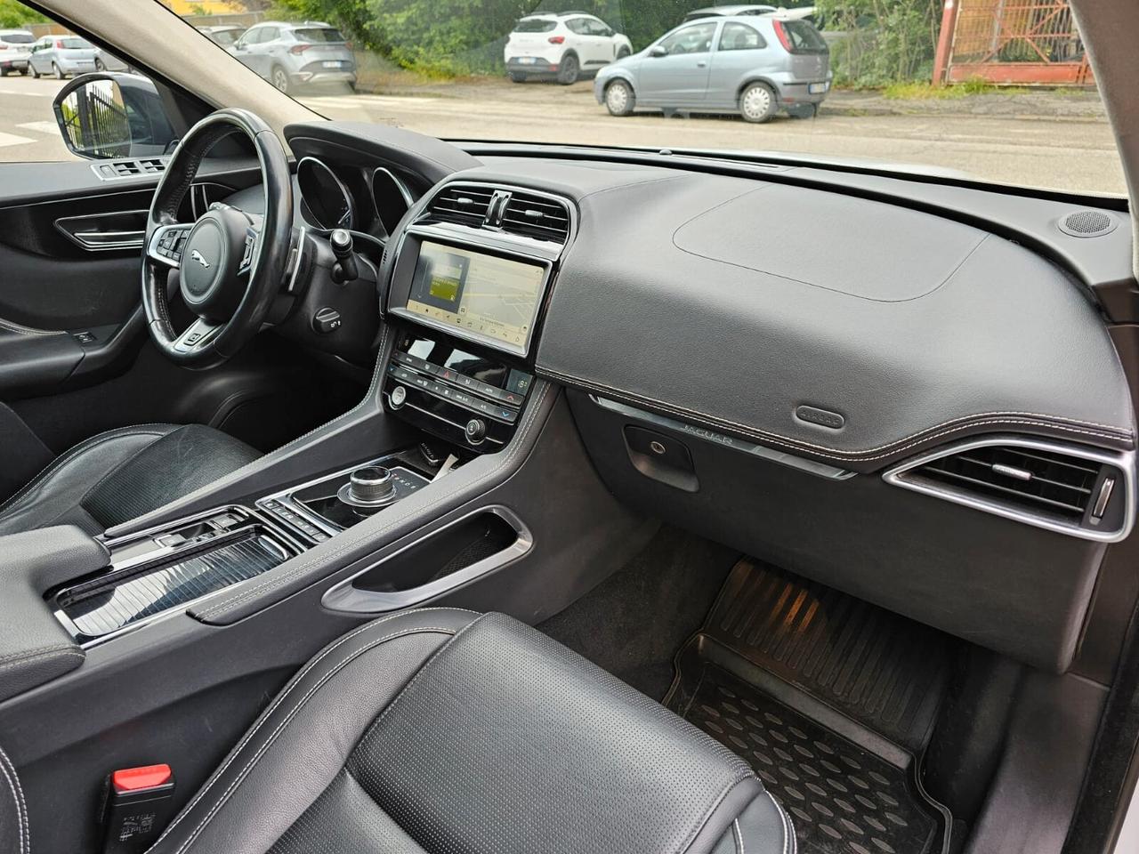 Jaguar F-Pace 2.0D 240cv R-Sport Awd*Pelle*Navi*Tetto*Pdc*Euro6*