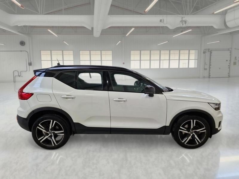 VOLVO XC40 B4 AWD Geartronic R-Design