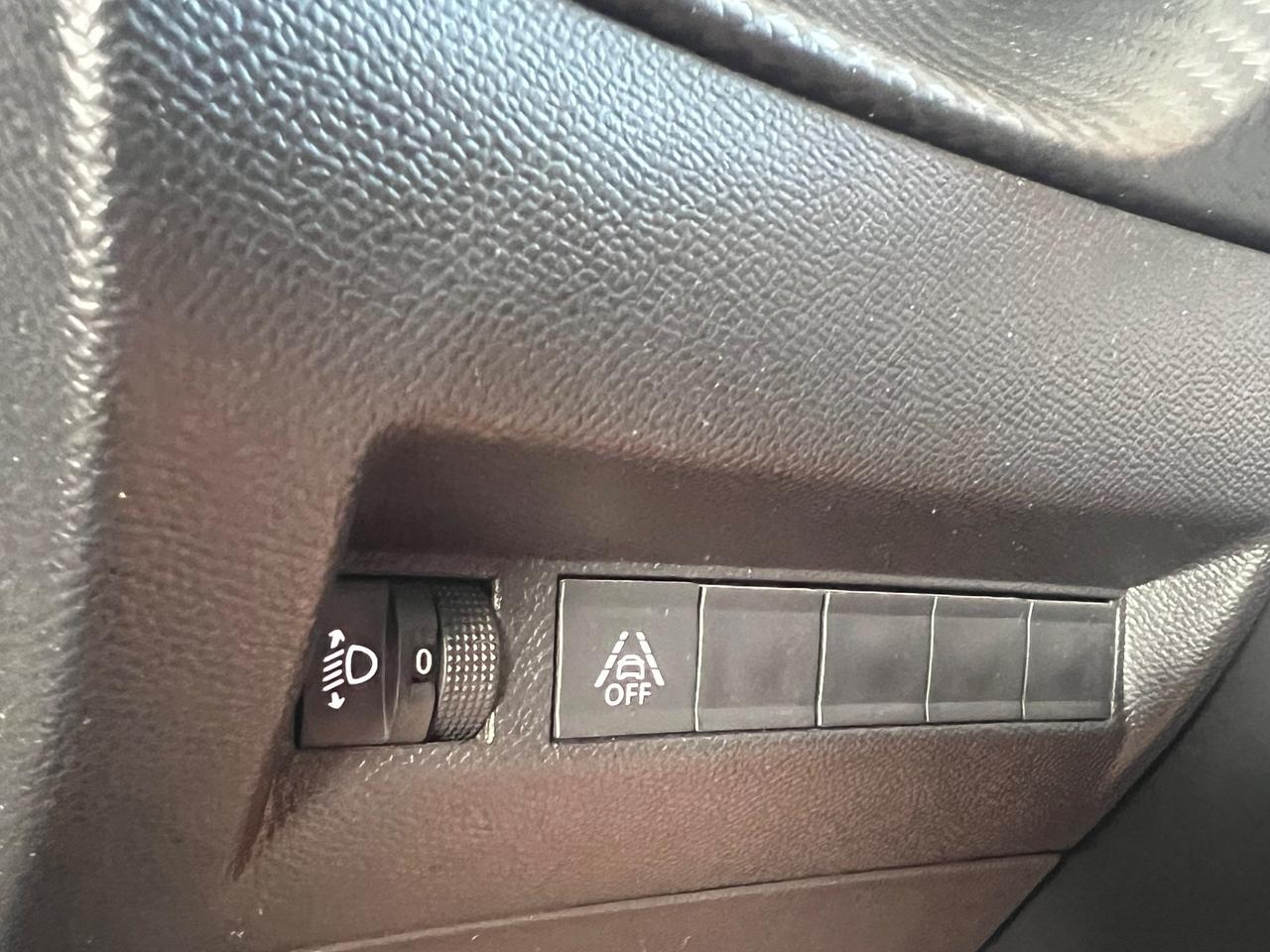 Peugeot 2008 BlueHDi 110 S&S Allure