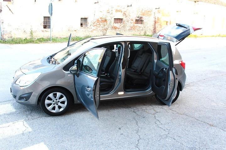 Opel Meriva 1.4 B\GPL 120CV Cosmo DAVVERO STUPENDA EX PENSIONATA