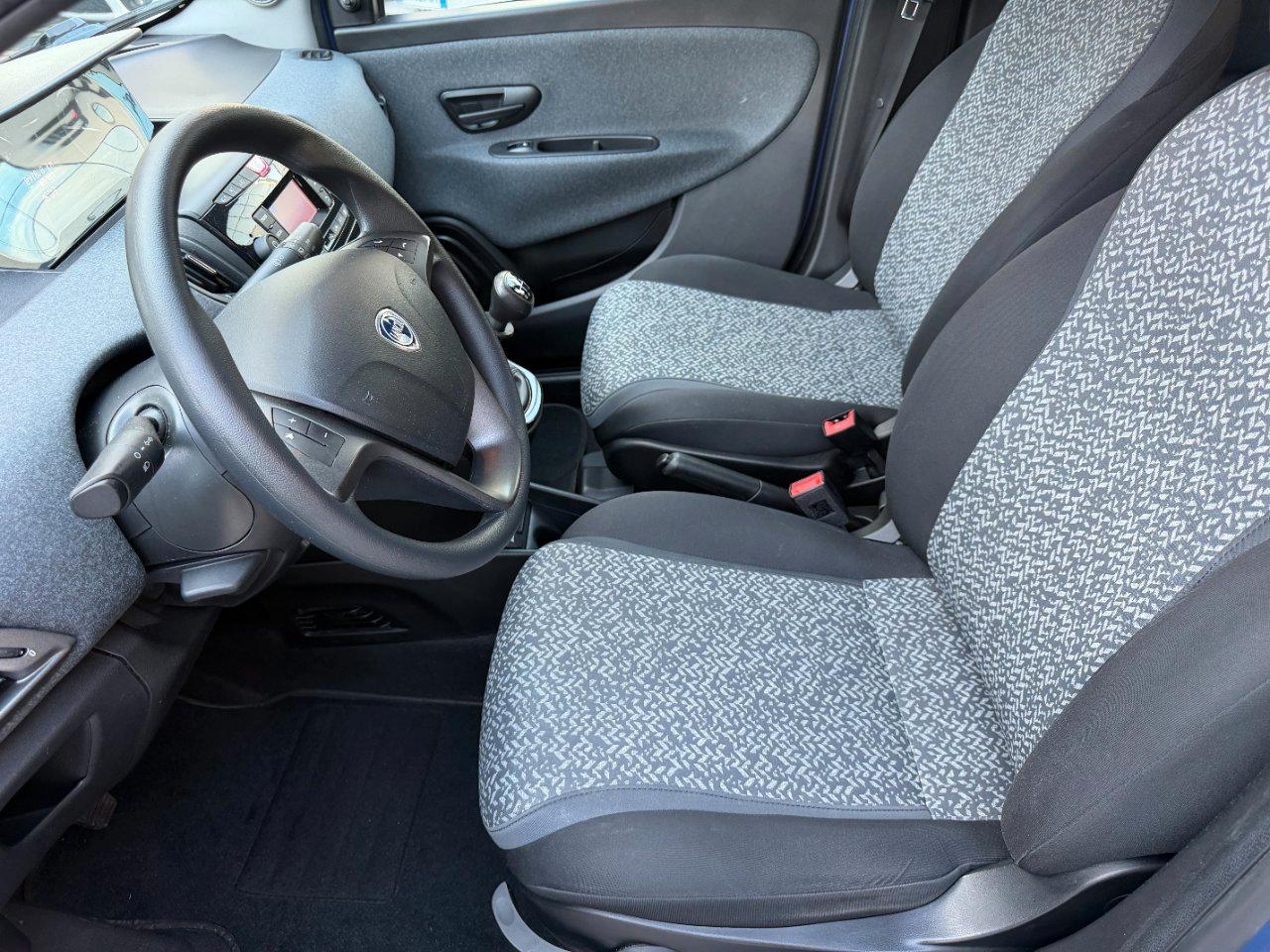 Lancia Ypsilon 5 Porte Ypsilon 1.2 Elefantino Blu s&s 69cv my19 DISTRIBUZIONE NUOVA