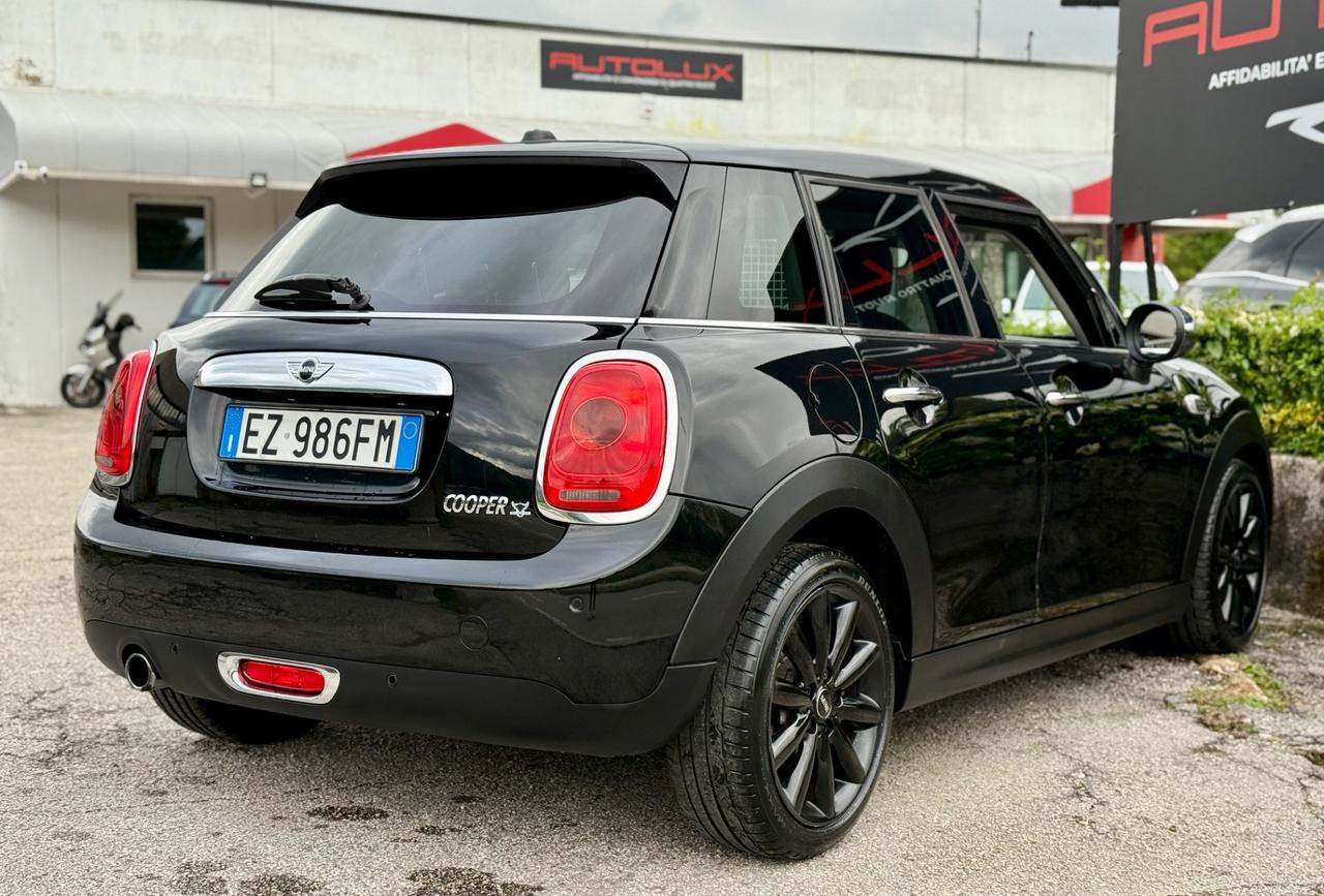 MINI COOPER 1.5BENZINA 136CV 5 porte 2015