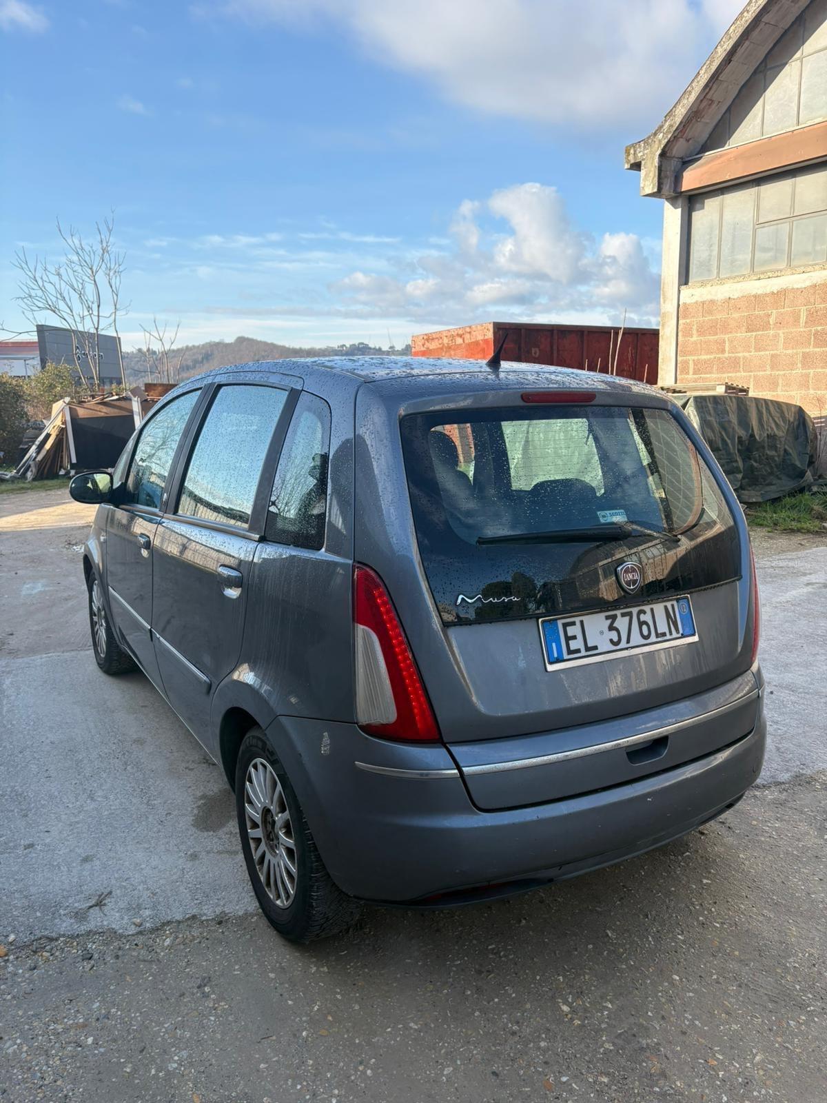 Lancia MUSA 1.4 8V Ecochic (GPL) Gold 2012 207.000 KM