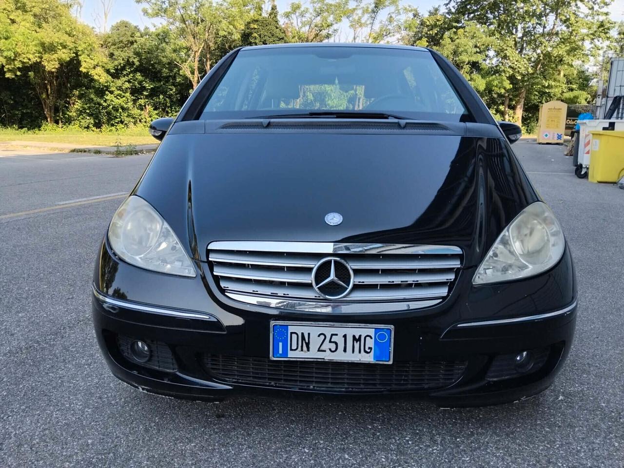 Mercedes-benz A 180 automatica