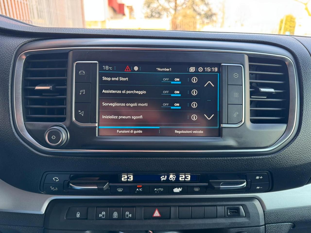 Peugeot Traveller 2.0 BlueHDi 180cv EAT8 Standard Allure Vip