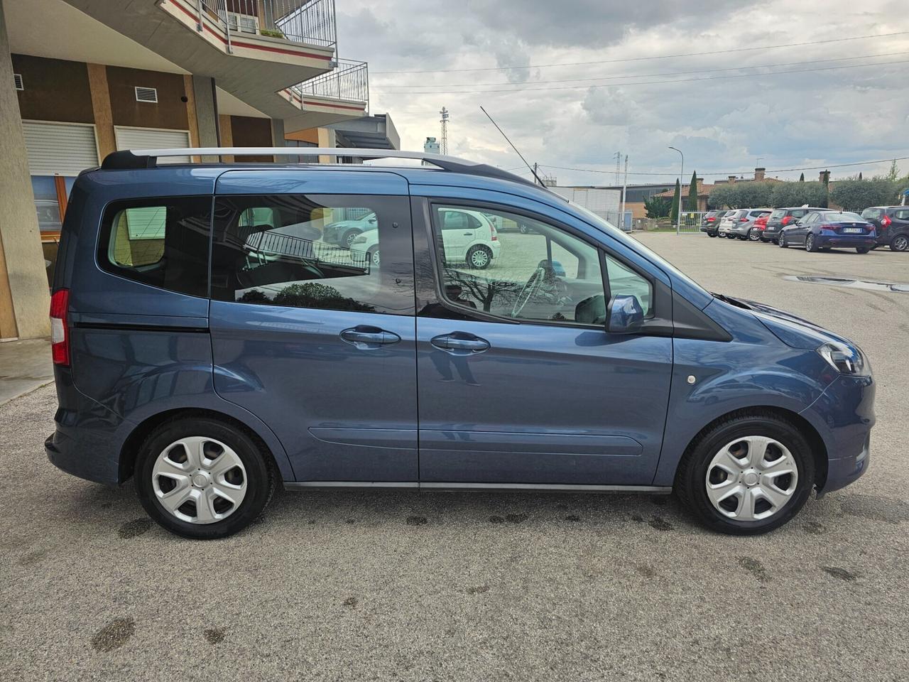 Ford Tourneo Courier - Unico Proprietario