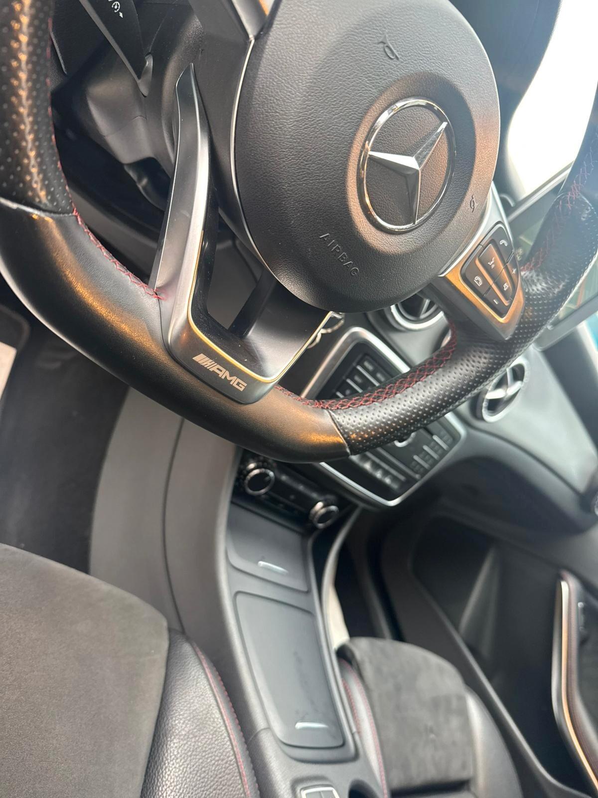 Mercedes-benz CLA 220 berlina d Automatic Premium amg Garanzia