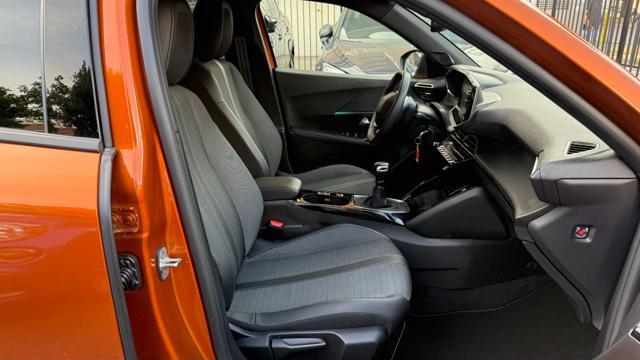 PEUGEOT 2008 1.2PURETECH 100CV S&S ALLURE*C.L.17*FULL LED*NAVI*