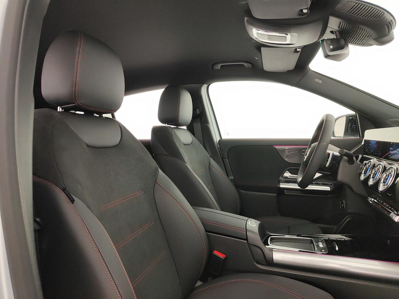 Mercedes-Benz GLA 180 Automatic
