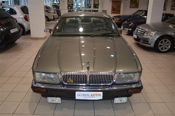 Jaguar Daimler XJ40 Cat Automatic