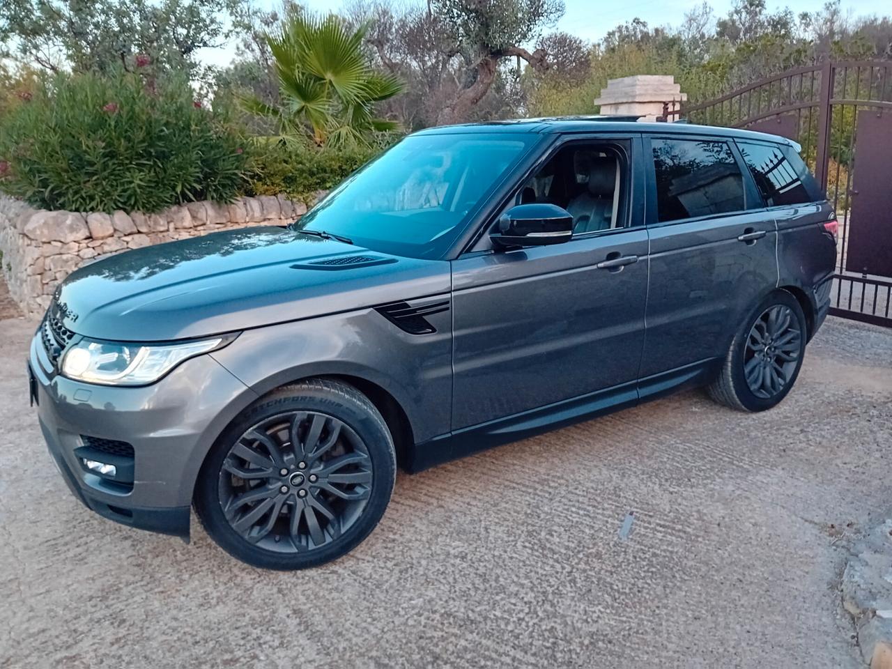 Land Rover Range Sport 3.0 TDV6 HSE Dynamic