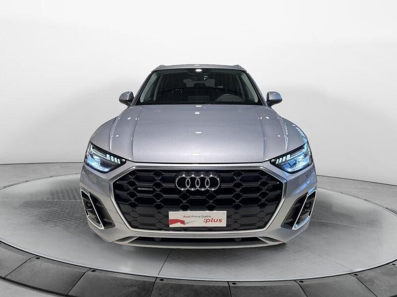 Audi Q5 40 2.0 tdi mhev 12V S line quattro s-tronic 204cv