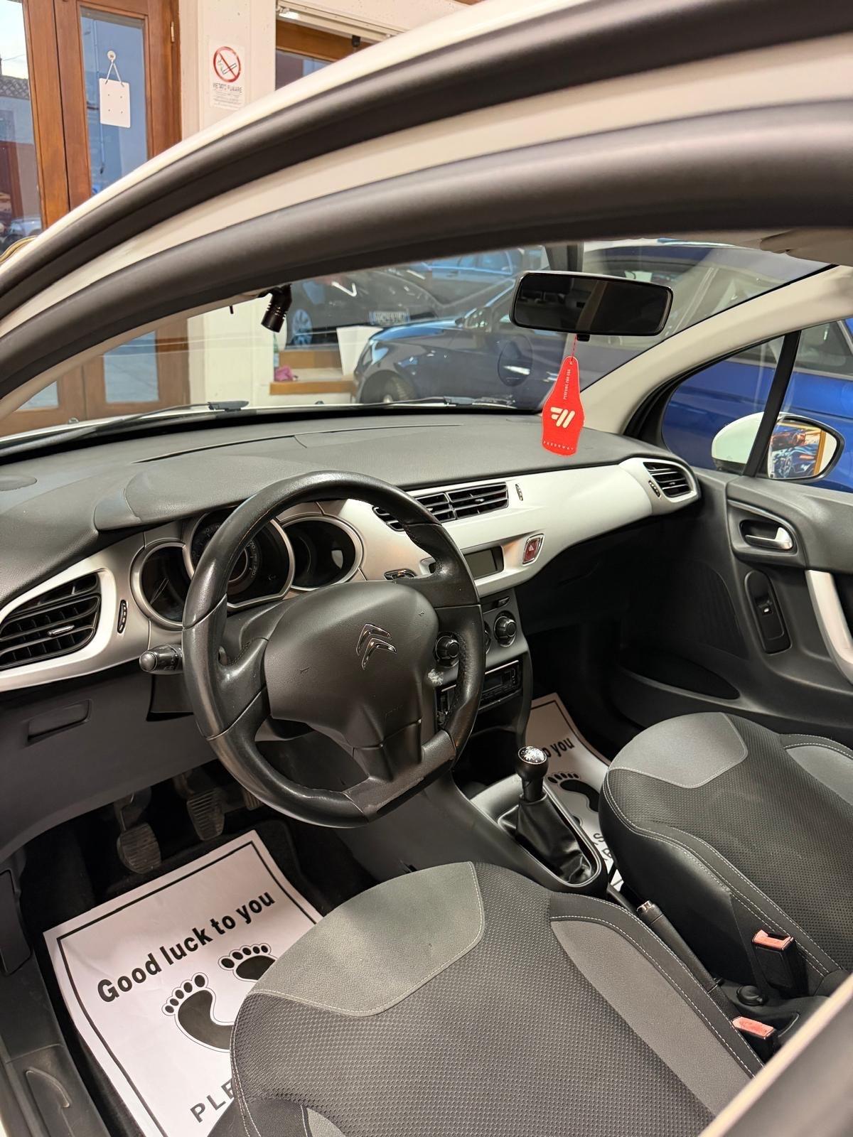 Citroen C3 1.2 VTi 82 Vanity Fair 10