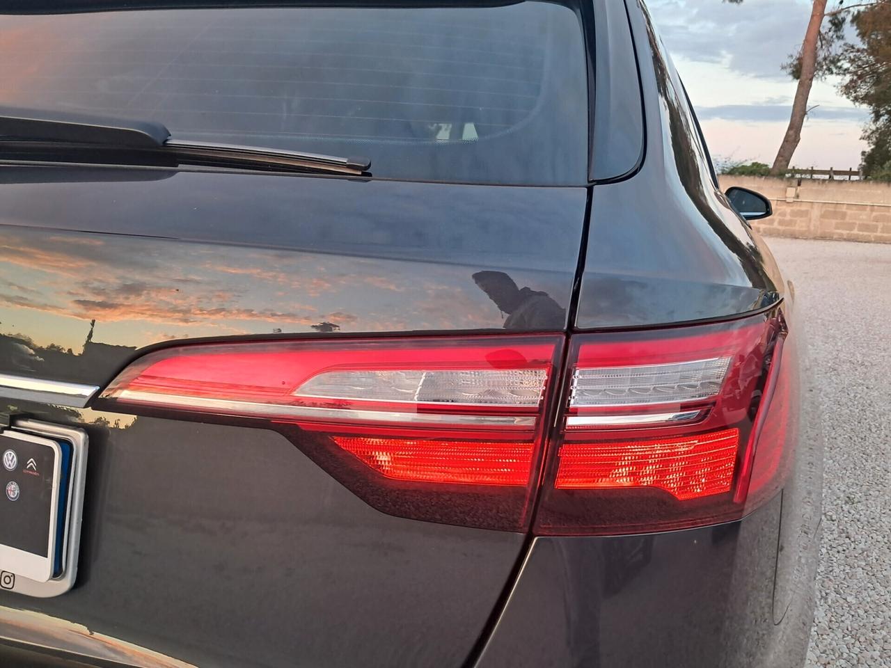 Audi A4 35 TDI * VIRTUAL-LED-NAVY*PELLE